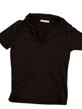 Caution to the Wind collared crop top